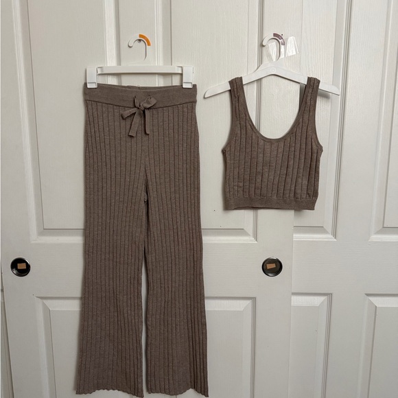 H&M Taupe Ribbed Knit Set - Picture 2 of 5